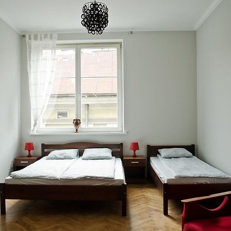 Tramp Aparthostel Cracovie Extérieur photo